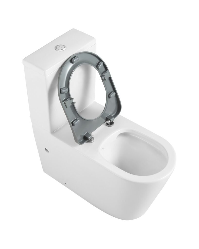 Sheng Ge 6098 vitreous china sanitaryware, studio product photograph
